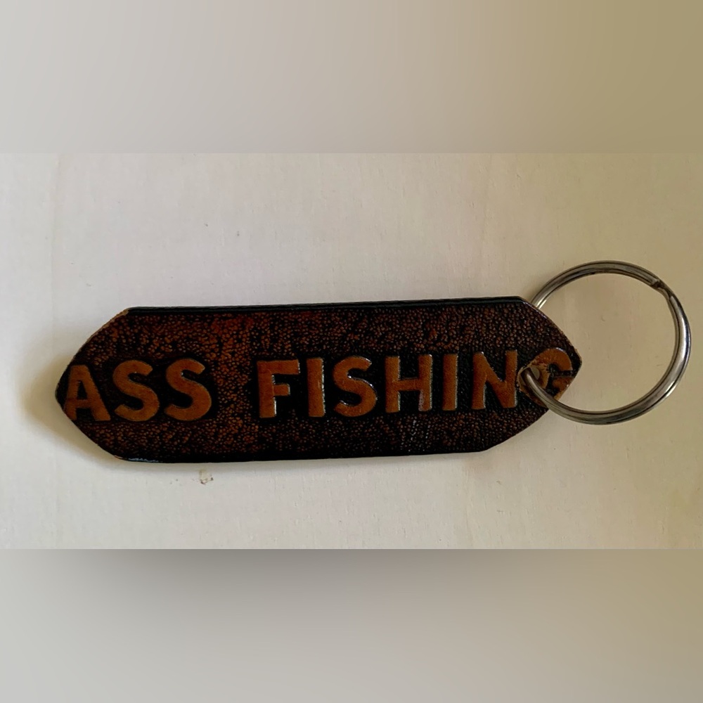 Retro Brown Leather Donkey Fishing Keychain – Funny Gift